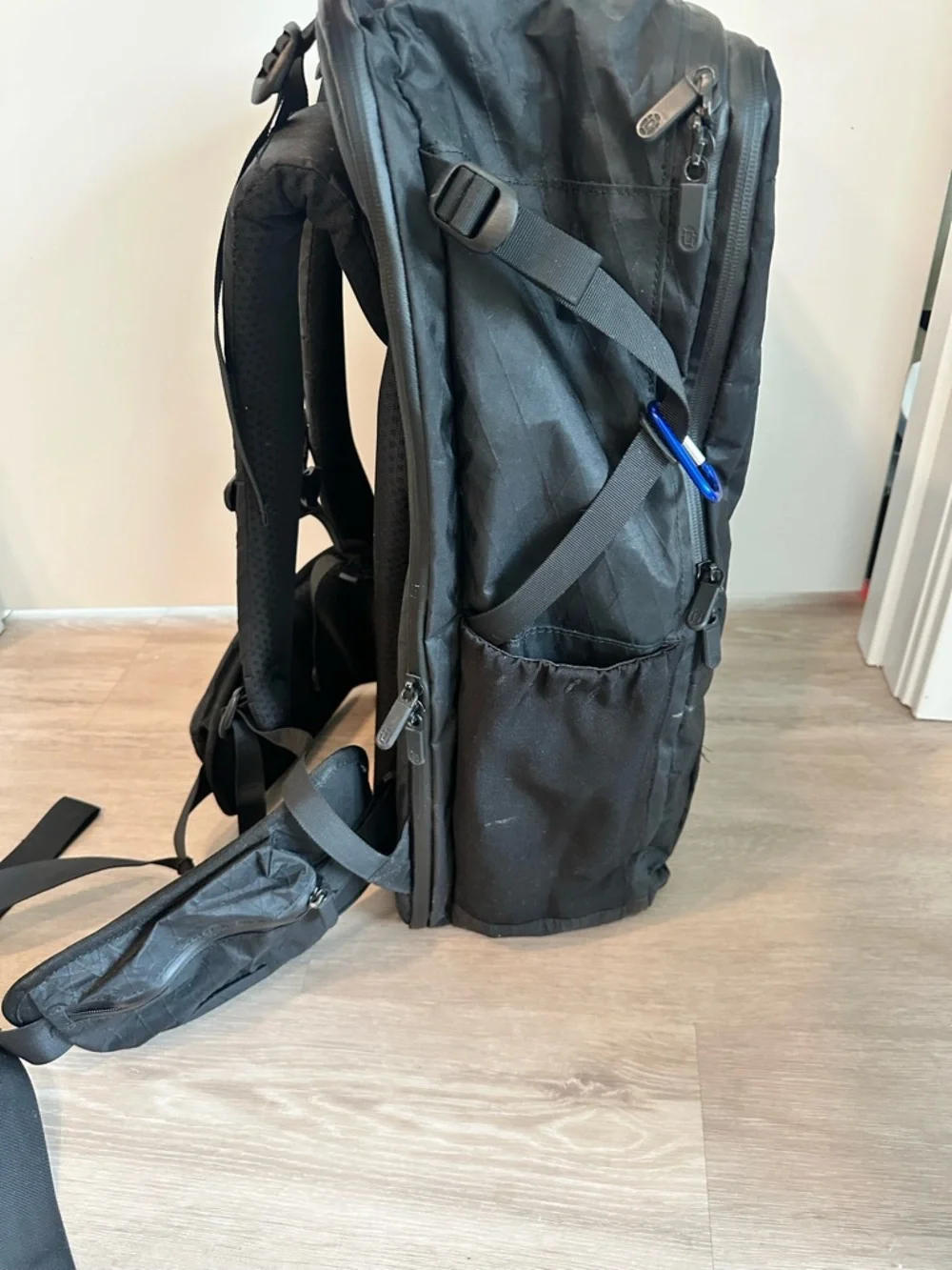 Tortuga travel outbreaker backpack 45L - Picture 7 of 8